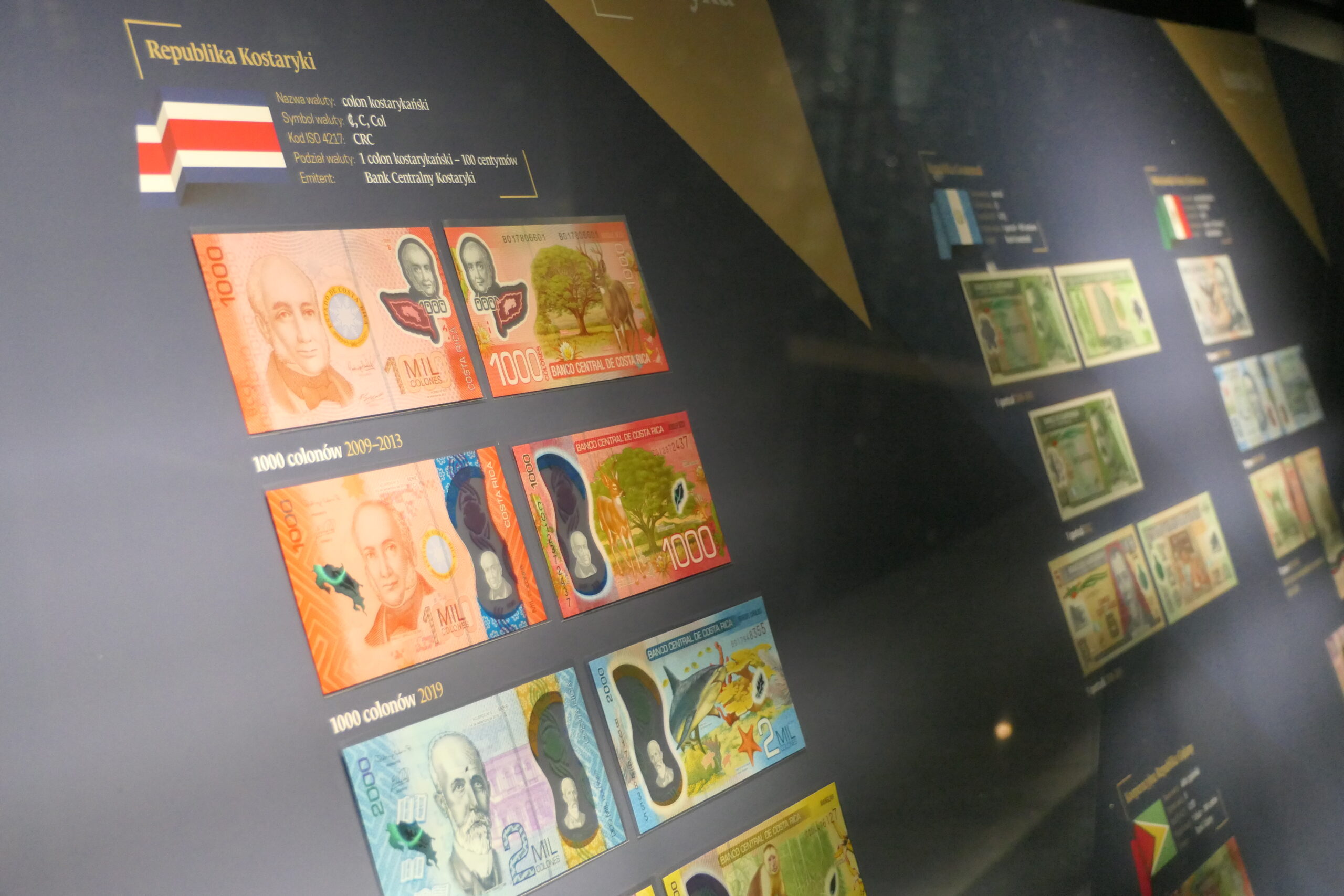 Zdjęcie wystawy - Polymer banknotes of the world - temporary exhibition